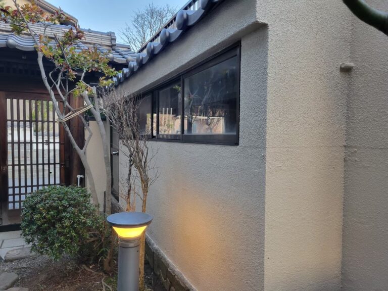 長野市外構塀補修塗装工事【鉄骨階段塗装・クラック補修】